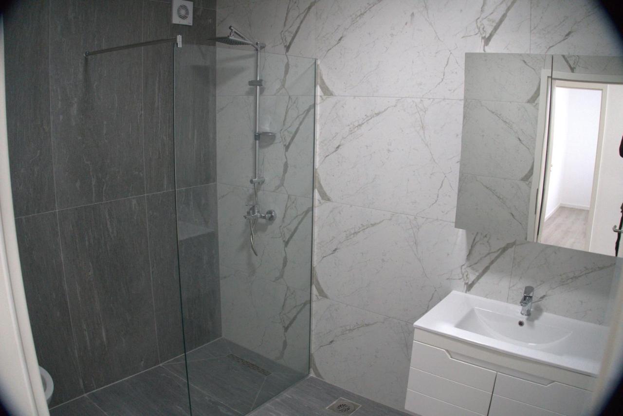 City Hotel Ferizaj Ngoại thất bức ảnh