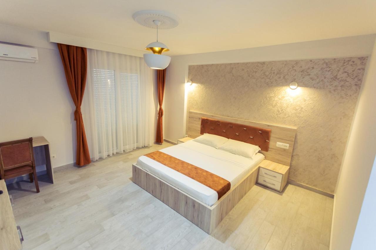 City Hotel Ferizaj Ngoại thất bức ảnh