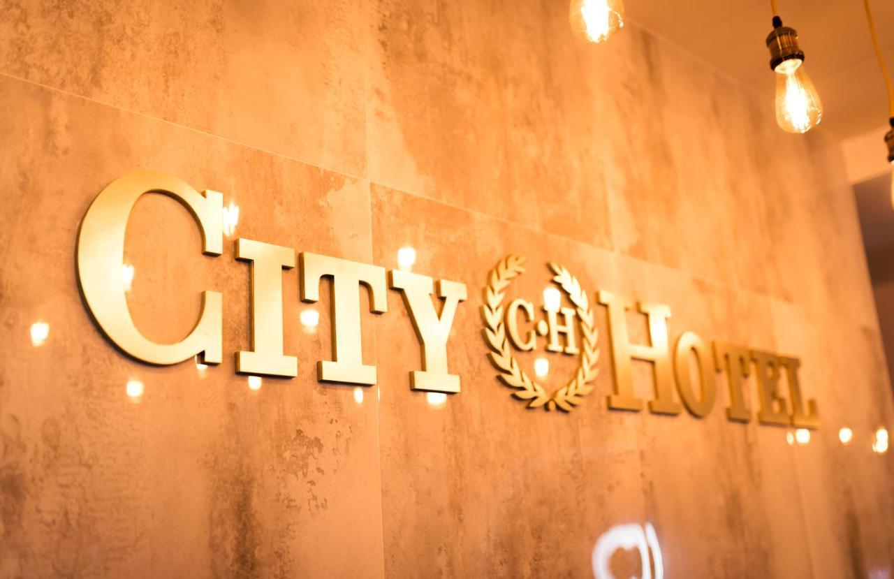 City Hotel Ferizaj Ngoại thất bức ảnh